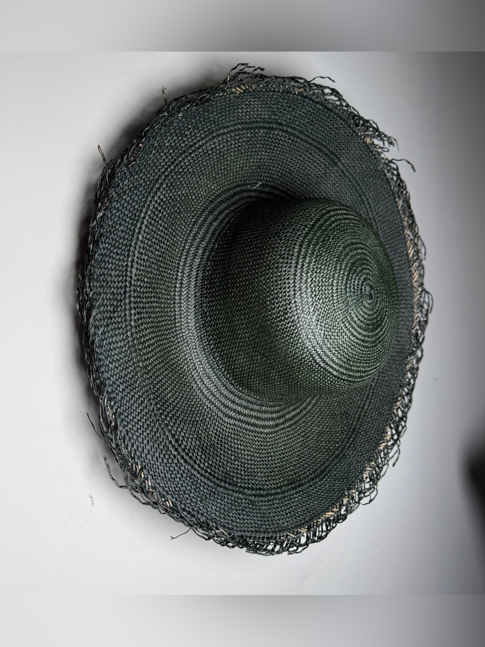 NWT Helen Kaminski Wide Brim Raffia Hat Dark Green Raw Edge 80s Deadstock - Picture 4 of 10